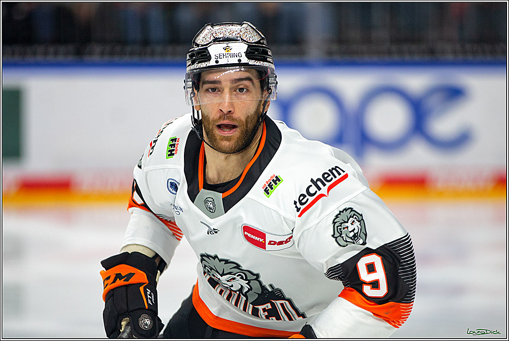 PENNY DEL; Koelner Haie- Loewen Frankfurt; Koeln, 18.12.2022